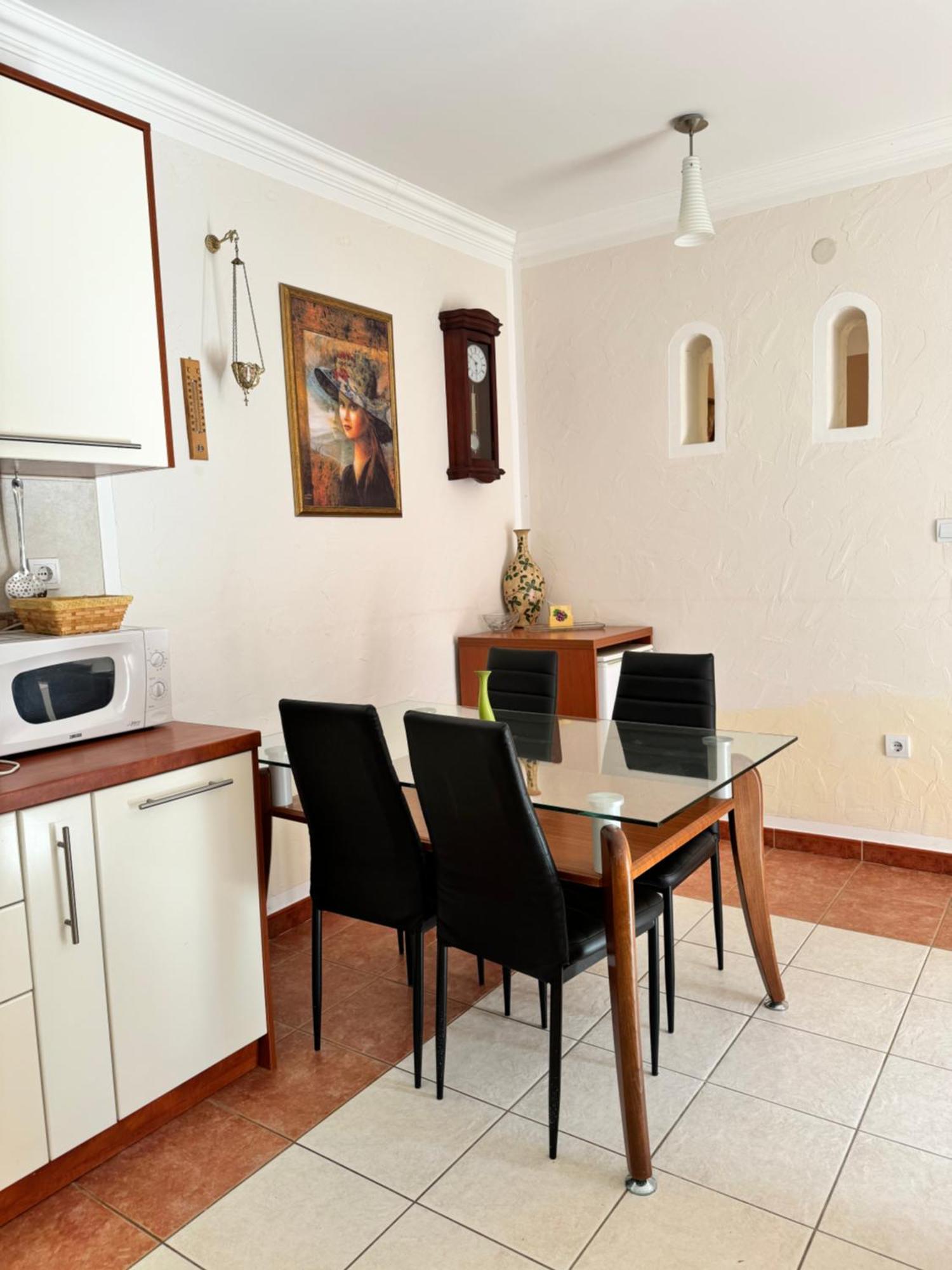 Carine Garden Risan Exterior foto